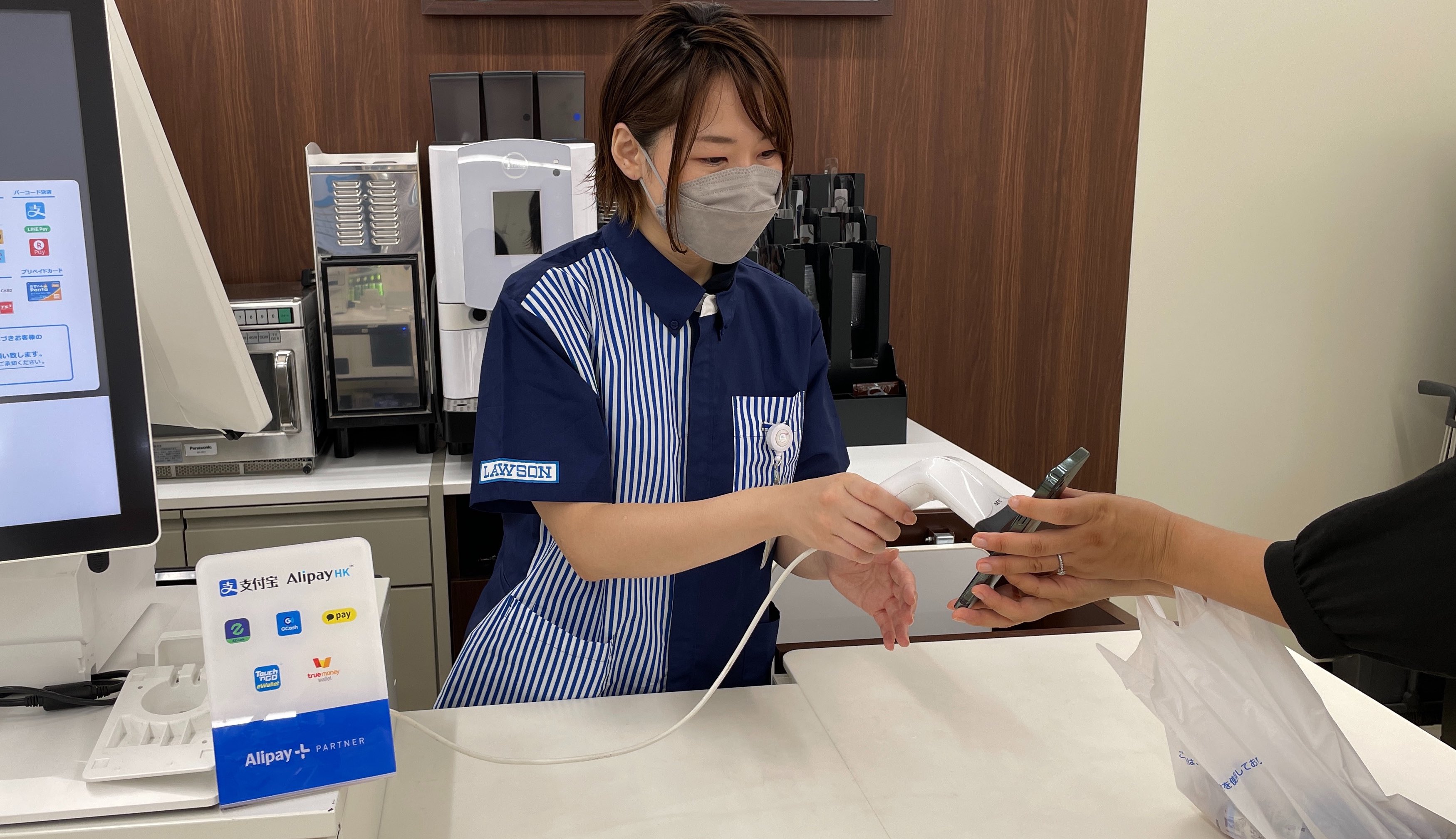 恢復自由行，過百萬日本線下商戶接入AlipayHK迎港客